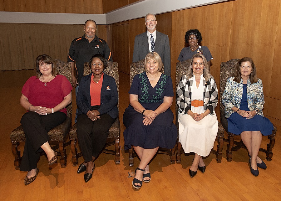 25 Years of Service Staff: Cynthia Bennett, Pamela Haven, Dana Grant, Debbie Nichols, Rita Watkins, Edwin Scott Jr., Brian Miller, Frieda Turner